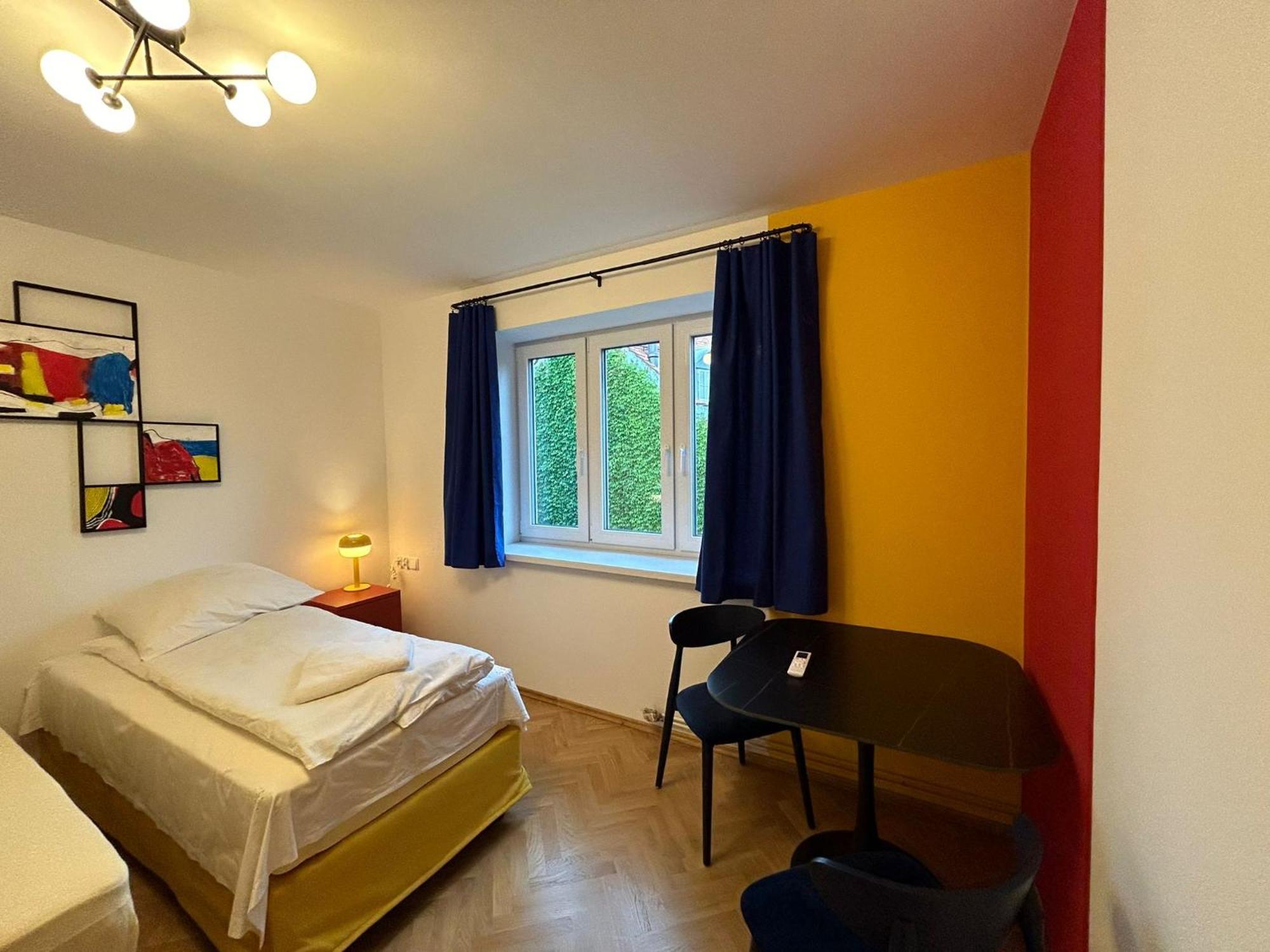 Cybulskiego Guest Rooms Krakow Exterior photo